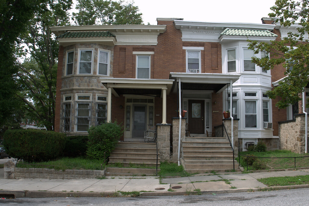 Composite door lock replacement by professional locksmith South London