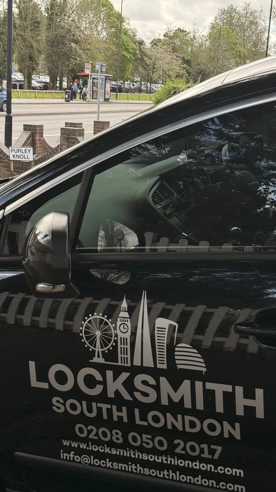 Broken key extraction in Purley CR8 – 24/7 locksmith South London