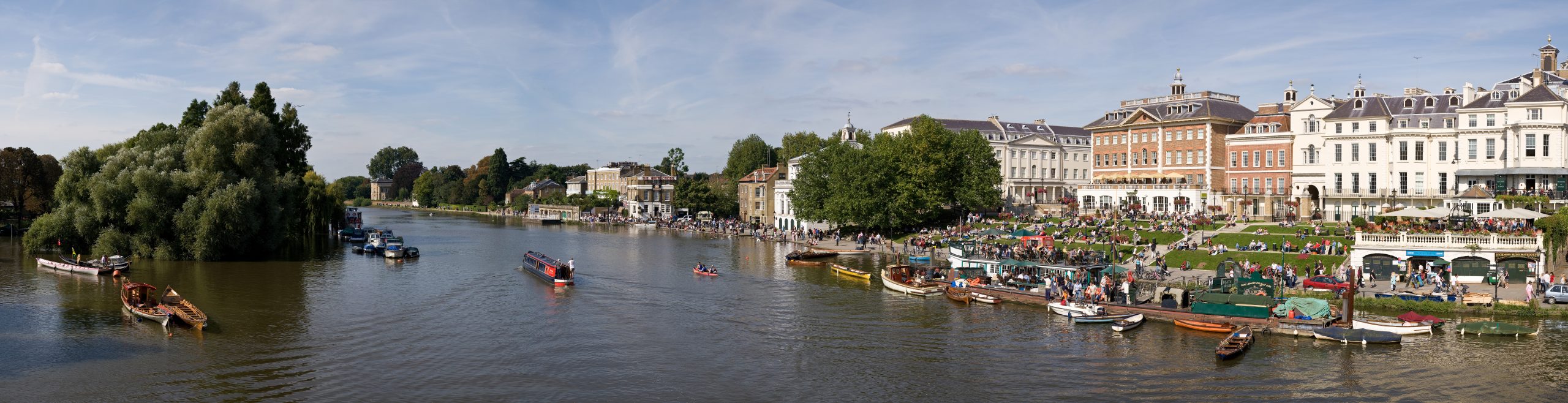 Richmond Riverside TW9, a landmark in the Locksmith South London coverage area