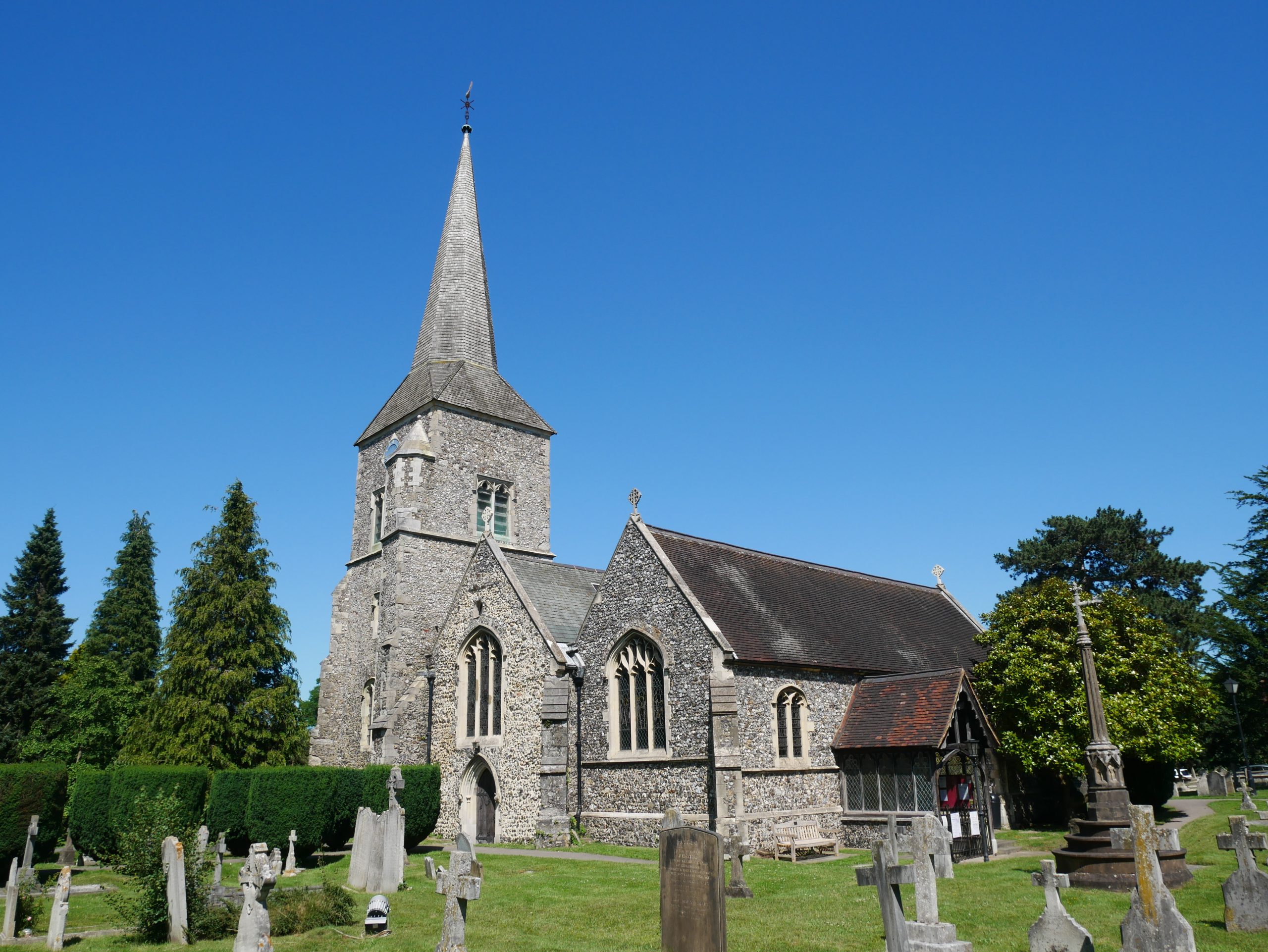 Church of Saint Nicholas, Chislehurst BR7 - flint parish church and spire
