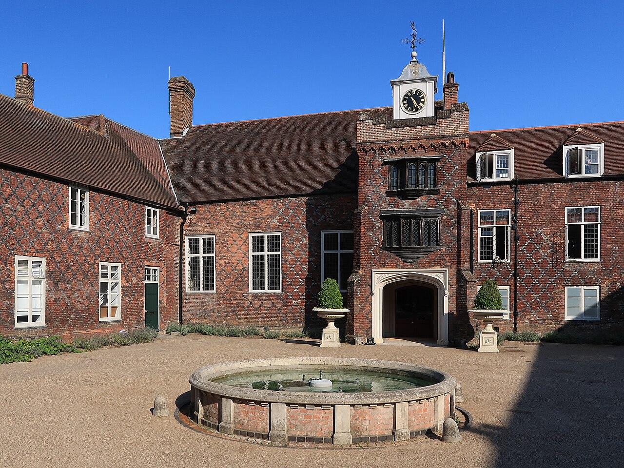Fulham Palace Tudor courtyard, Fulham SW6 served by Locksmith South London